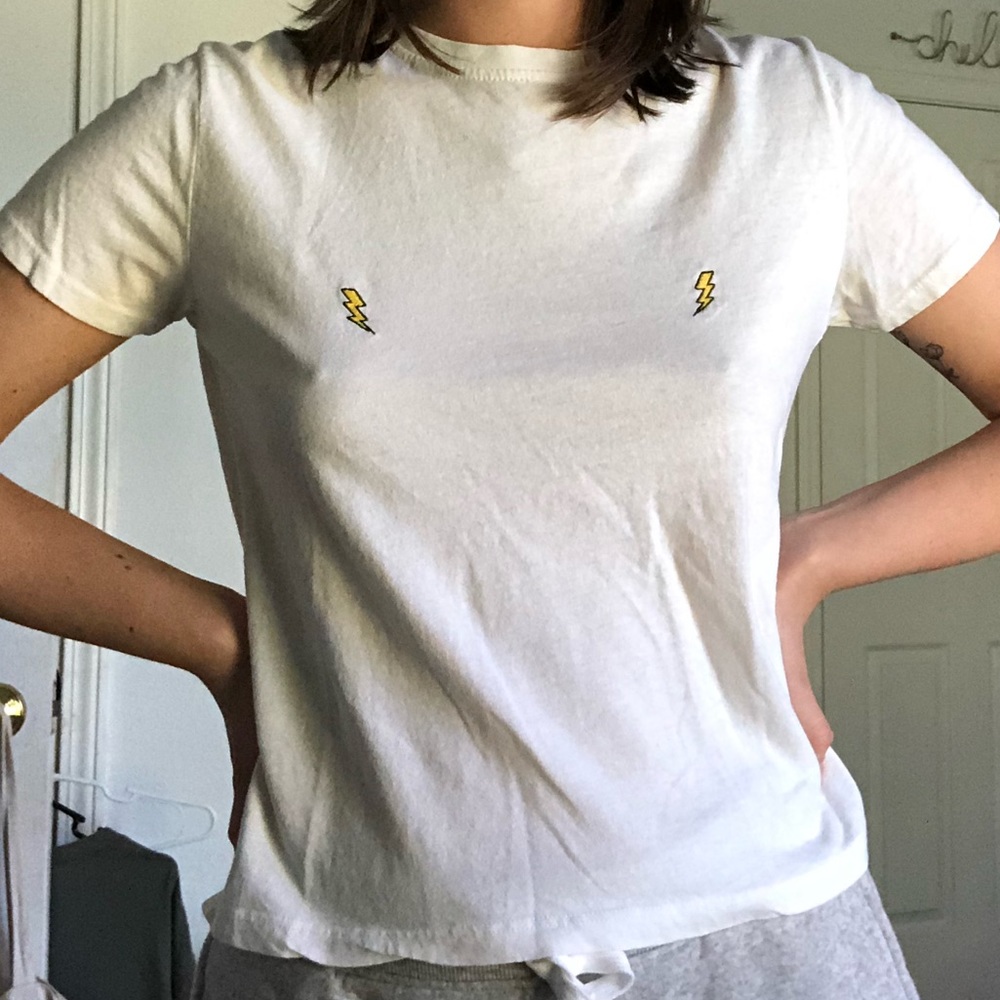 Lighting bolt, patch t-shirt. - Picture 3 of 4